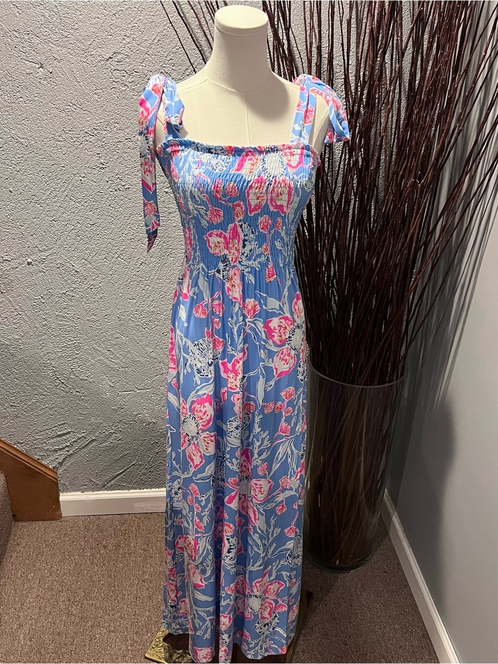 🌸NWT LILY PULITZER KAILUA SMOCKED MAXI DRESS SIZE SMALL🌸 - Picture 2 of 7
